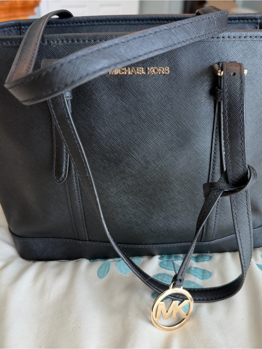 Michael Kors Black Saffiano Leather Jet Set Tote Shoulder Bag